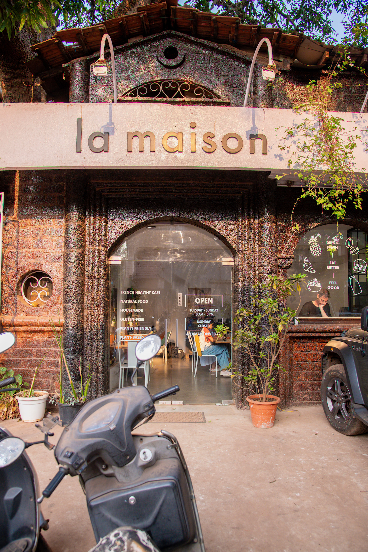 Community at La Maison